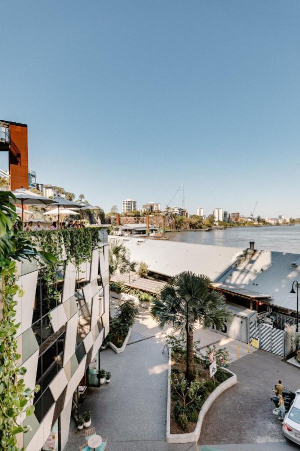 Crystalbrook Vincent Hotell Brisbane Eksteriør bilde View of the Brisbane River from the RiverLife complex