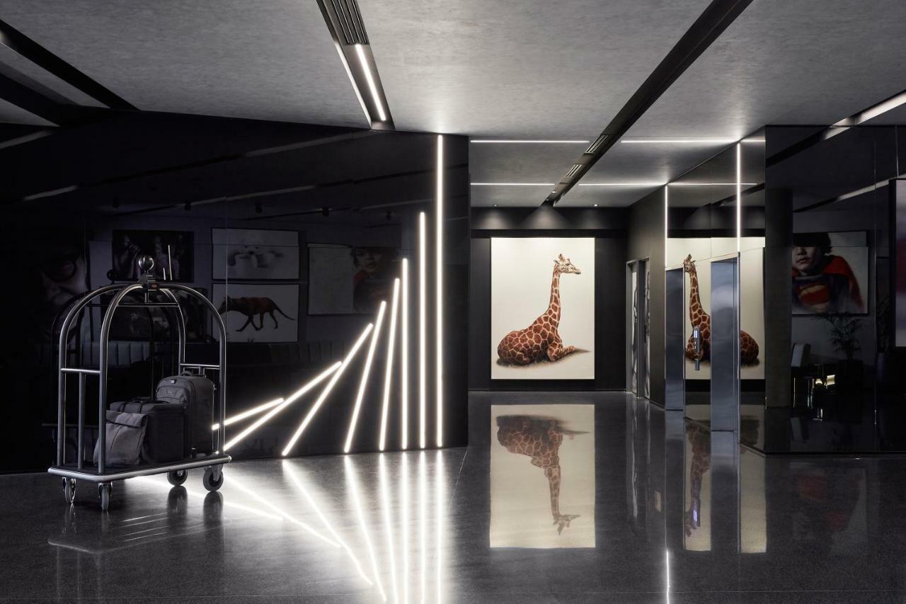 Crystalbrook Vincent Hotell Brisbane Eksteriør bilde The Giraffe, 2015